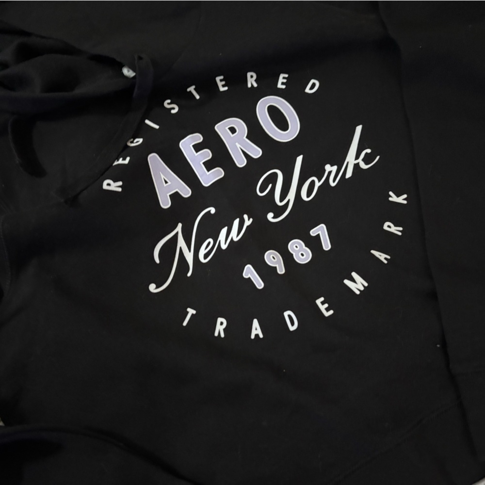 AERO sweater - Picture 3 of 3